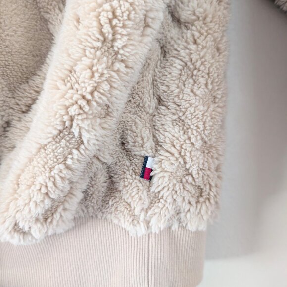Tommy Hilfiger Long Sleeve Snap Button Faux Fur Quarter Button Sweater Women's S - Picture 9 of 11